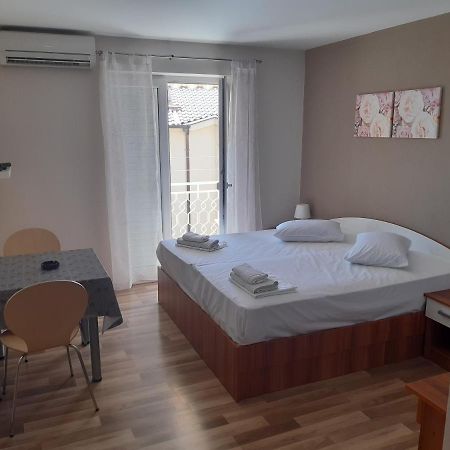 Villa Ravlic Podgora Esterno foto